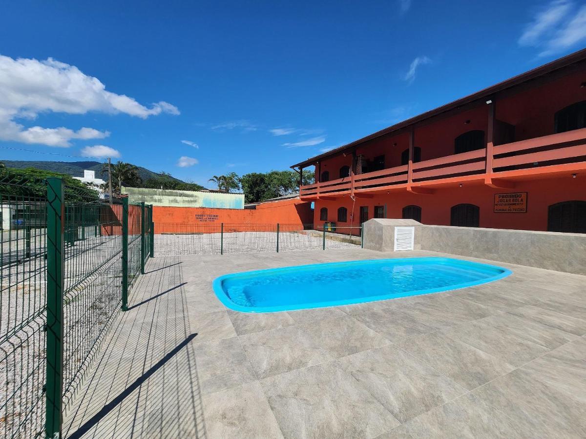 0001.05 - Maranduba - Apto - 2 Dormitorio - 8 Pessoas - 2 Quadras Do Mar - Piscina - Wi-Fi Ubatuba Exteriér fotografie